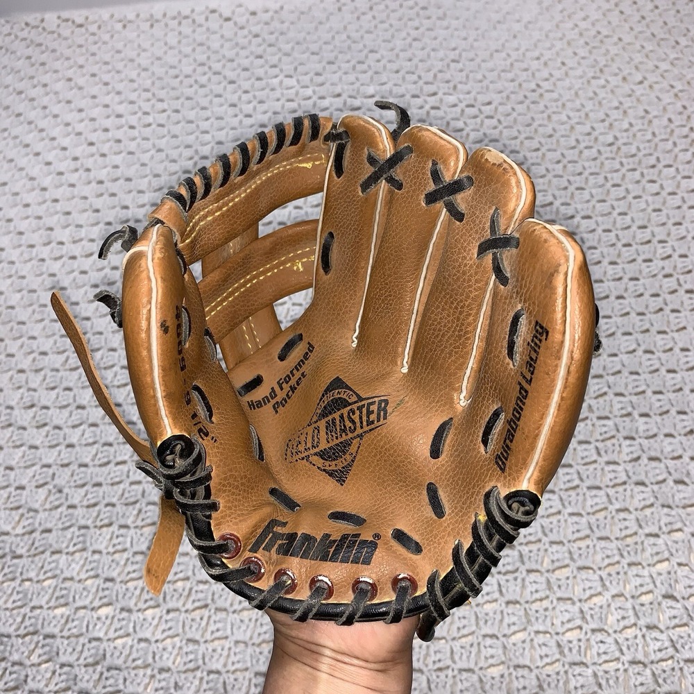 Franklin 4609 Field Master Series‎ 9.5" Left-Hand Throwing Baseball Glove youth